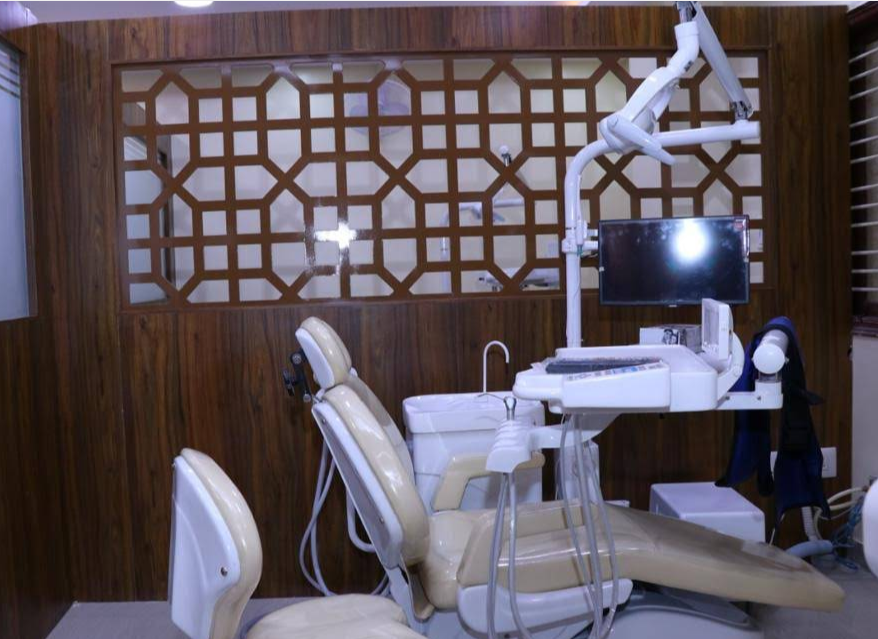 Operatory suite with wood lattice